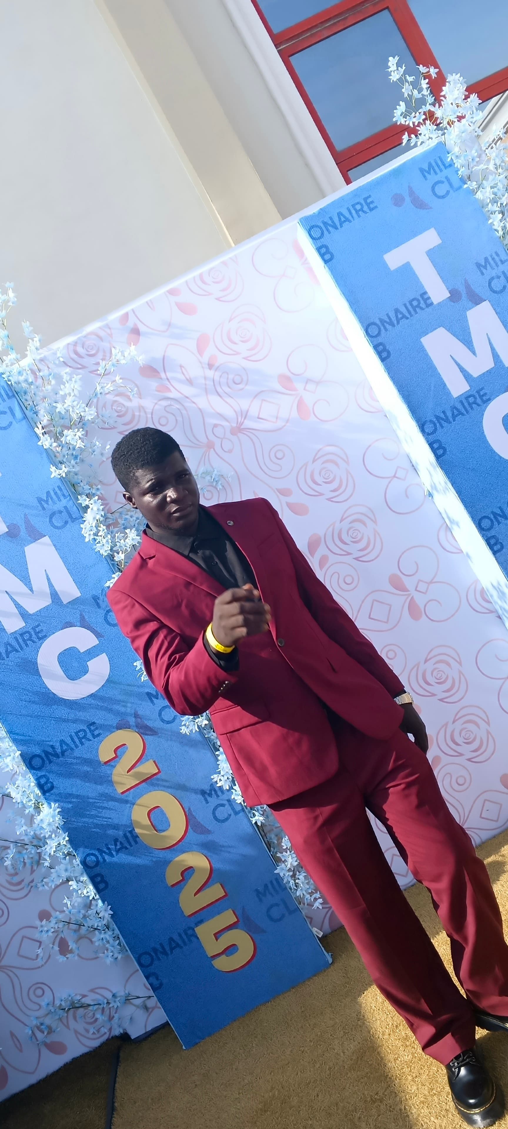 AGNIX TMC Event 2025 - TMC Achiever in Burgundy Suit
